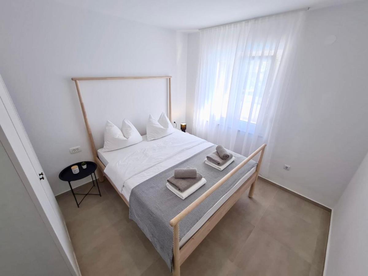 Apartments Maja Dramalj Exteriör bild