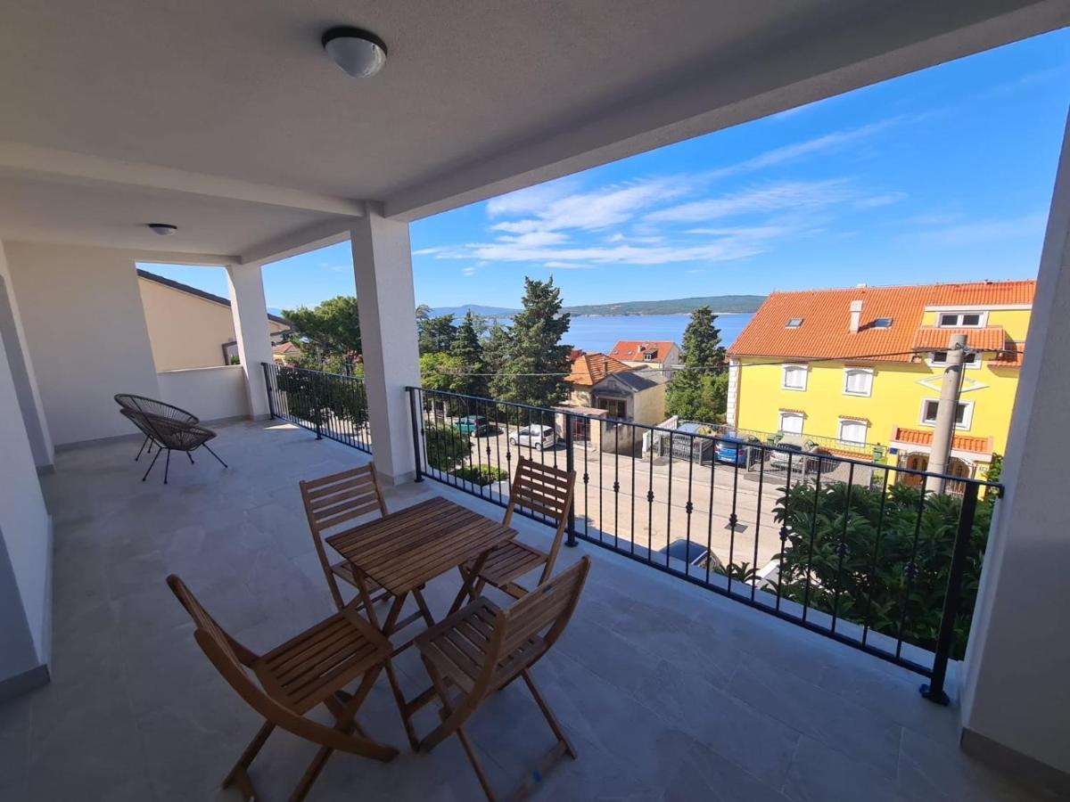 Apartments Maja Dramalj Exteriör bild